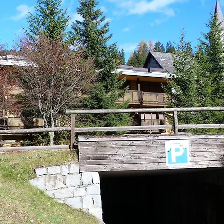 Monolocali Alberti - Des Alpes Apartment Madonna di Campiglio